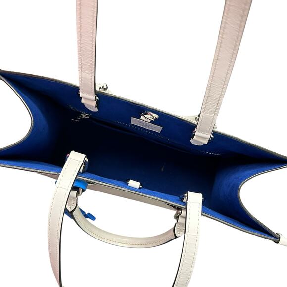 Louis Vuitton White Blue 2020 Epi On The Go MM Double Handle Tote Bag FLAW - Picture 6 of 11